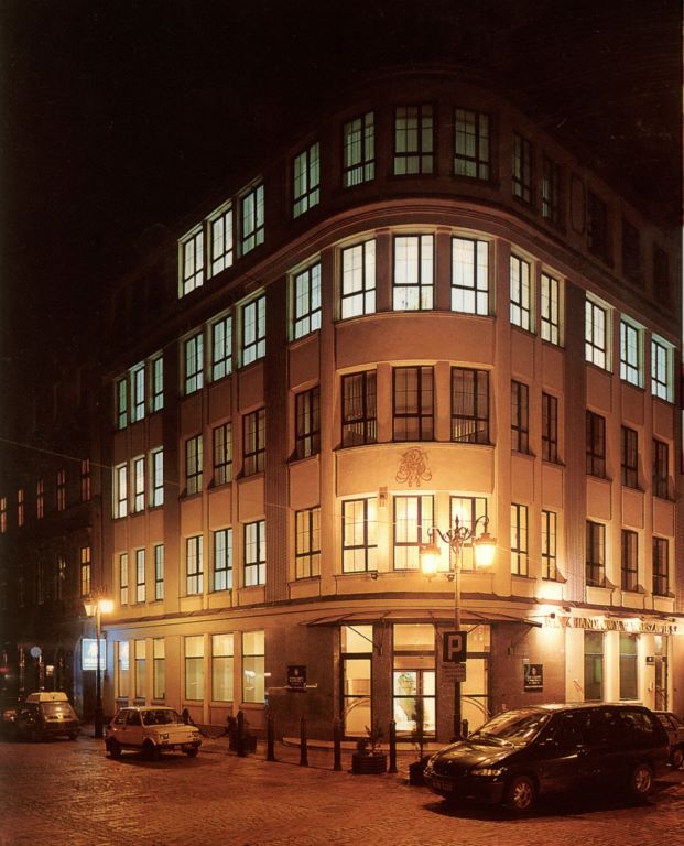 BH Bielsko Biala noca